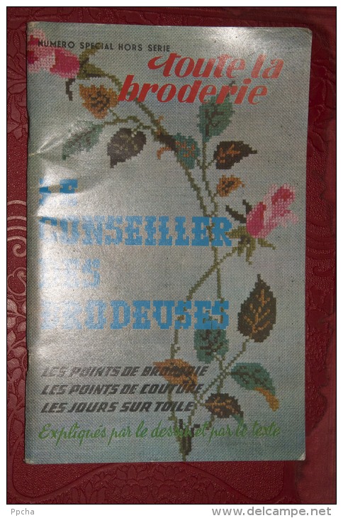 PLUSIEURS LIVRES BRODERIE Points Toute la broderie