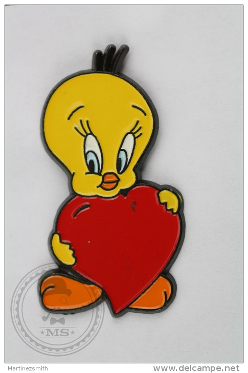 Warner Bross, Looney Tunes Character: Tweety Bird & Red Heart - Pin Badge #PLS - Cómics