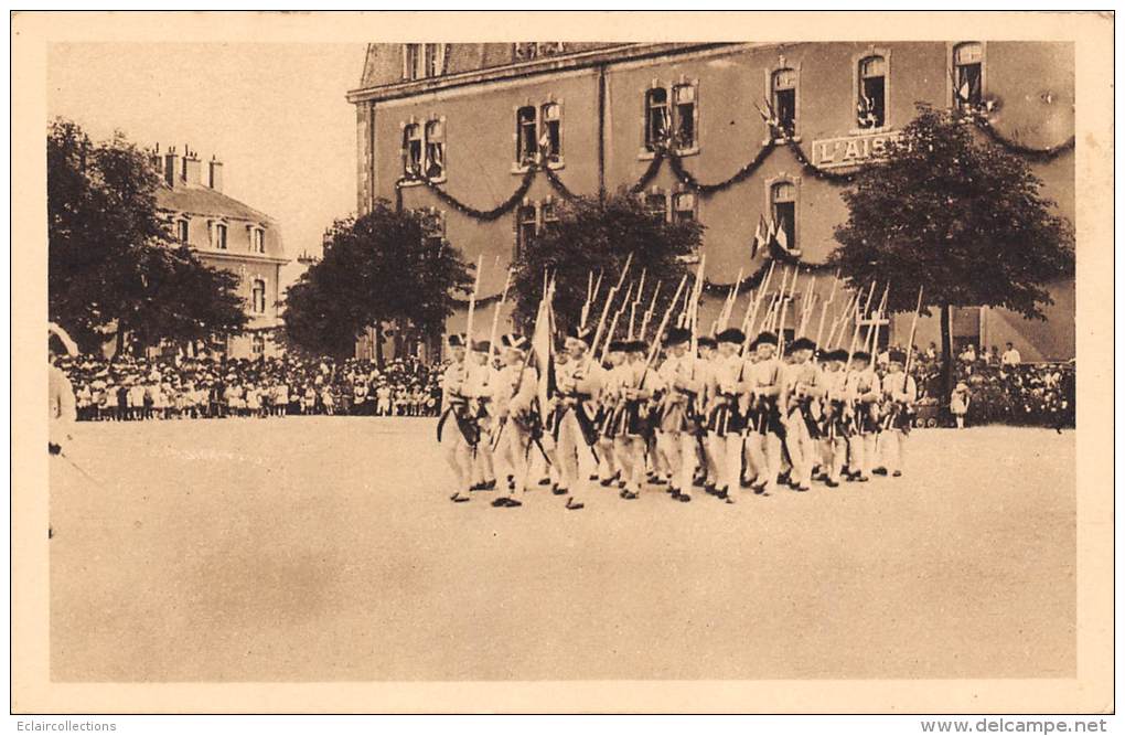 Dijon   21   Miliaria  27 eme Régiment d'infanterie    20 Vues   ( voir q.q scan)