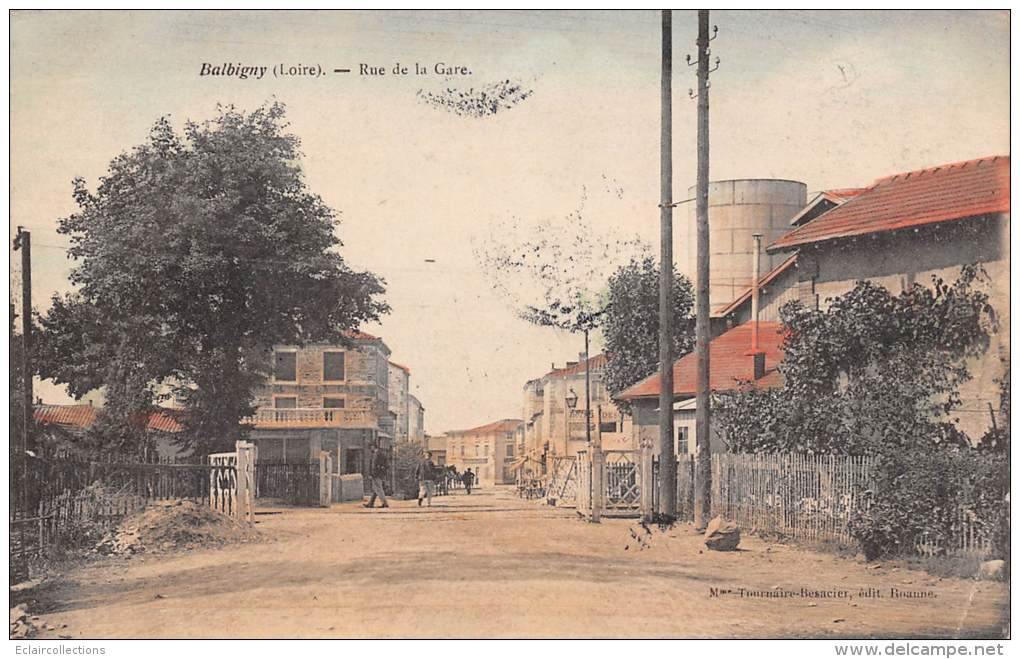 Balbigny    42    Rue De La Gare    ( Voir Scan) - Other & Unclassified