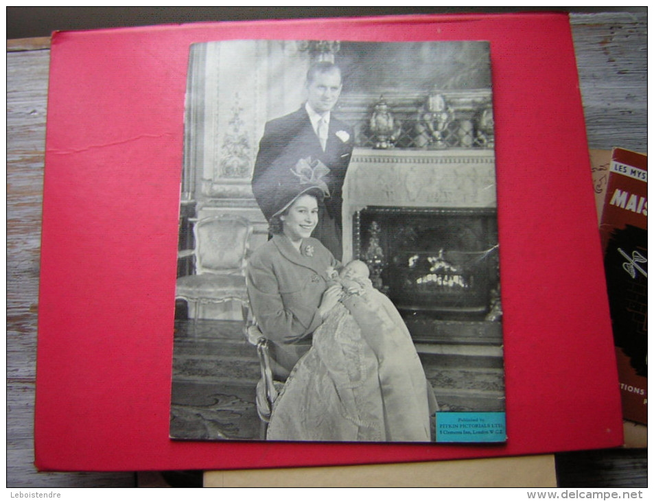 A ROYAL FAMILY ALBUM FROM THE DAYS OF QUEEN VICTORIA TO H R H  PRINCE CHARLES OF EDINBURGH  1948??? - Otros & Sin Clasificación