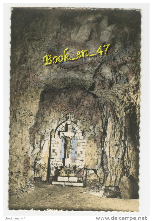 {47634} 80 Somme Grottes Historiques De Naours , La Salle Du Calvaire - Naours