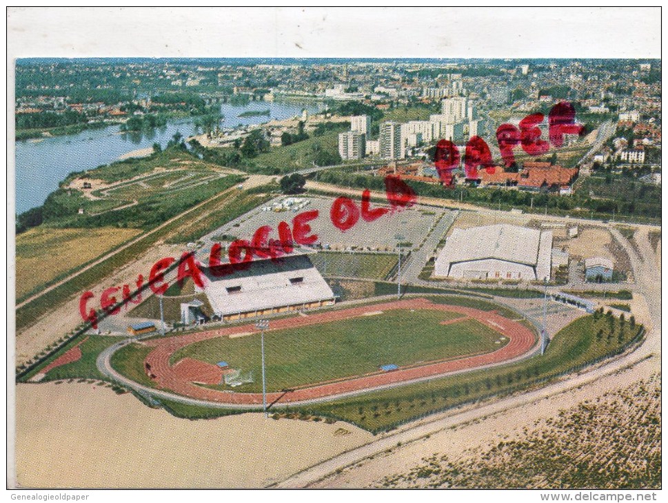 58 - NEVERS - STADE MUNICIPAL DE LA BARATTE OU SE SONT DEROULKES LES CHAMPIONNATS FRANCE ATHLETISME JUILLET 1997 - Nevers