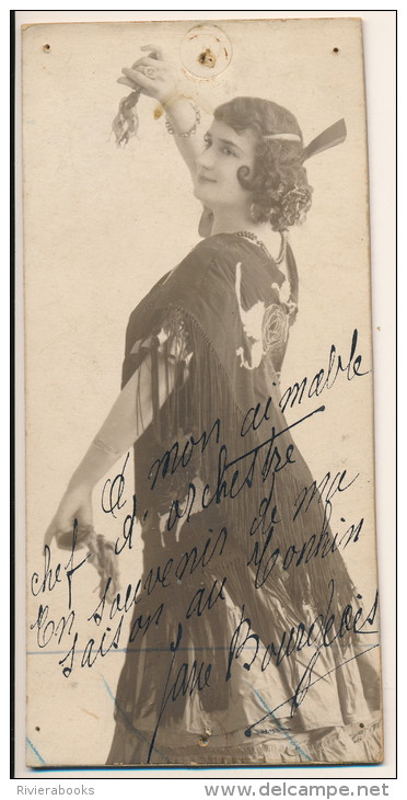 P61 - Actrice En Costume - Photo Dedicacée Signée Jane Bourgeois - Mistinguett ??? - Dédicacées