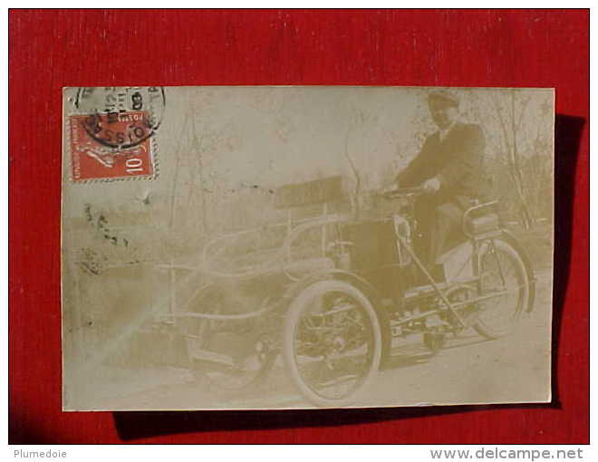 Carte-photo 1908 ,  HOMME  & VOITURE TRICYCLE  ,3 ROUES TRICAR Three Wheel Vehicle  Recto Verso Prix Fixe - Voitures De Tourisme