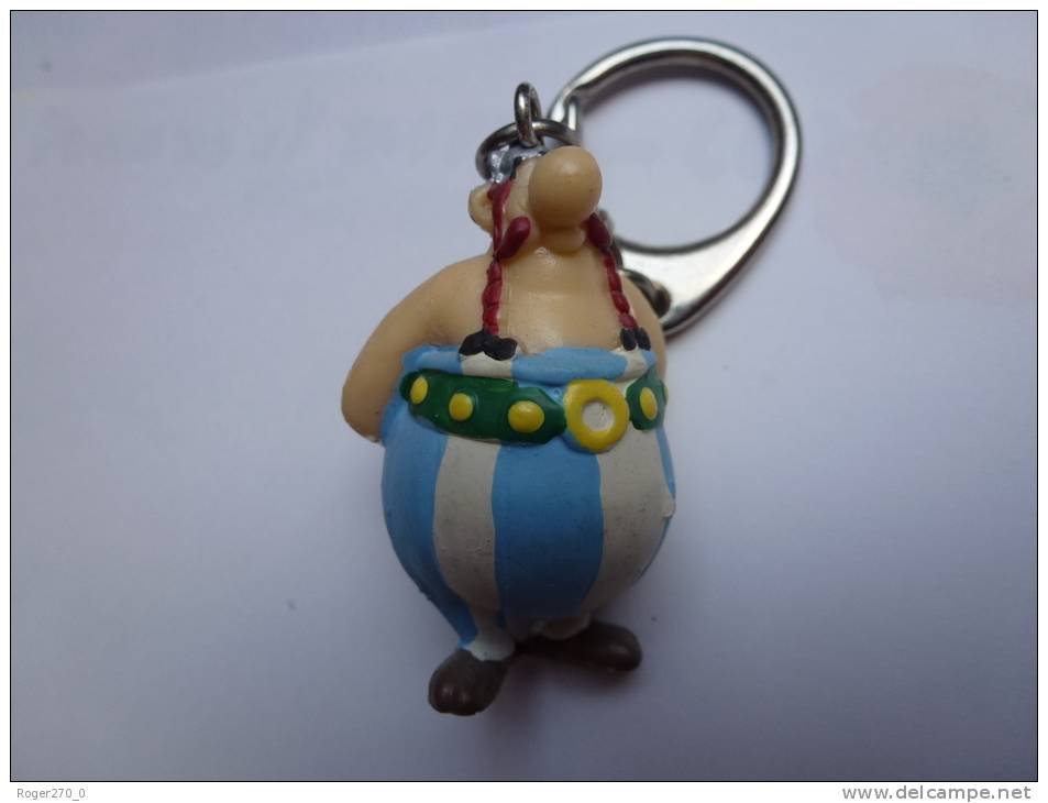 Porte Clés , Astérix  , Obélix  , Goscinny , Uderzo ( Pas D'envoi , Hors De France ) - Porte-clefs