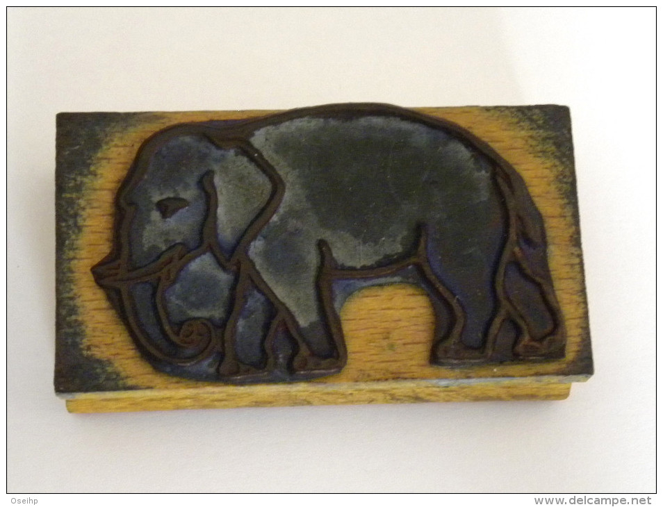 Ancien Tampon Scolaire Bois ELEPHANT  Ecole French Antique Rubber Stamp ELEPHANT - Scrapbooking