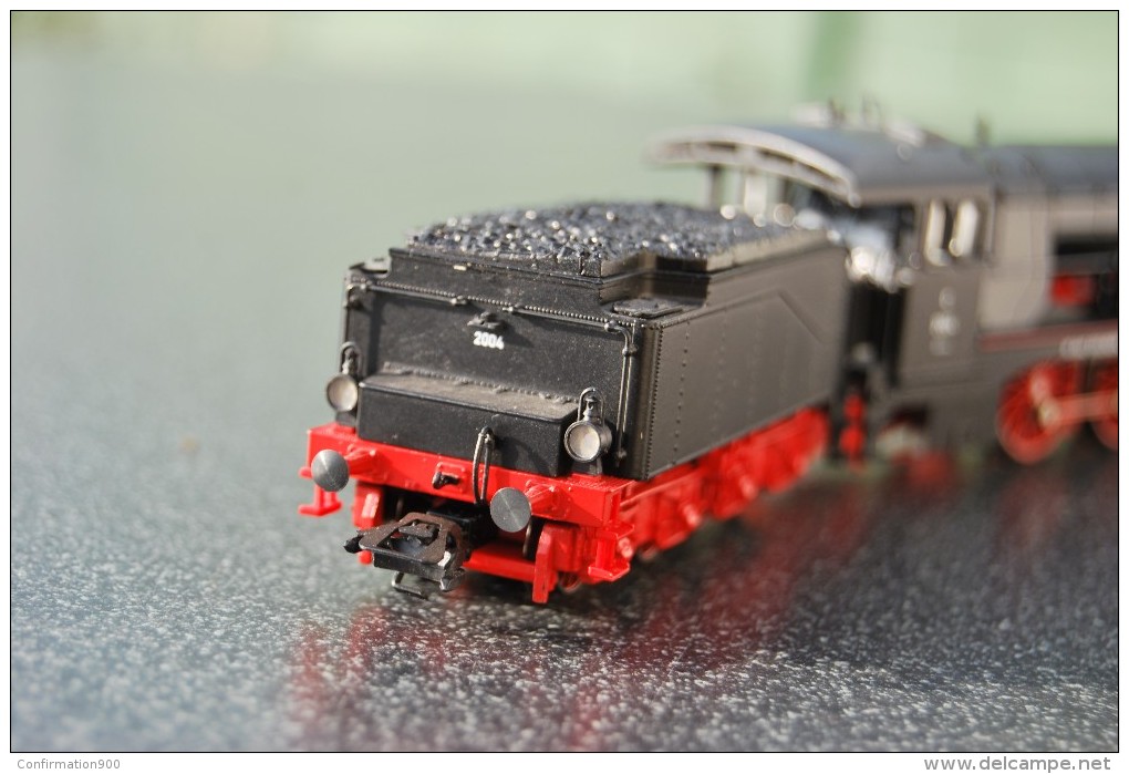 HO marklin locomotive vapeur klasse C/BR 18.1 en bon état loco en métal