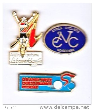 CYCLISME  (LOT DE 3 PIN'S) - Cyclisme