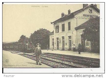 Poissons  La Gare Avec Train   REPRODUCTION - Poissons