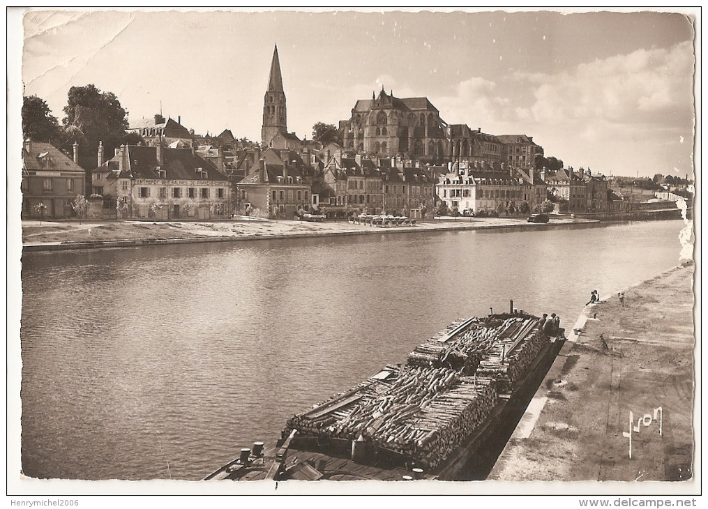 Yonne - 89 - Auxerre - Péniche Transportant Du Bois Ed Photo Yvon , Vue Générale En 1957 - Auxerre