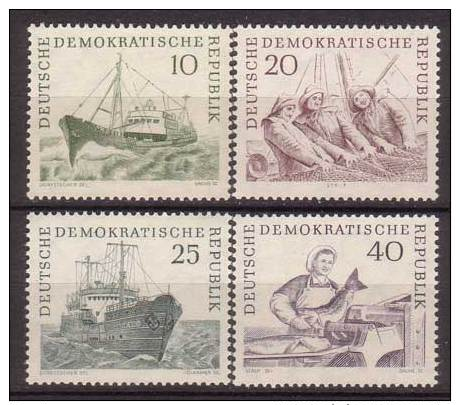 DDR , 1961 , Mi.Nr. 817 - 820 ** / MNH - Nuovi