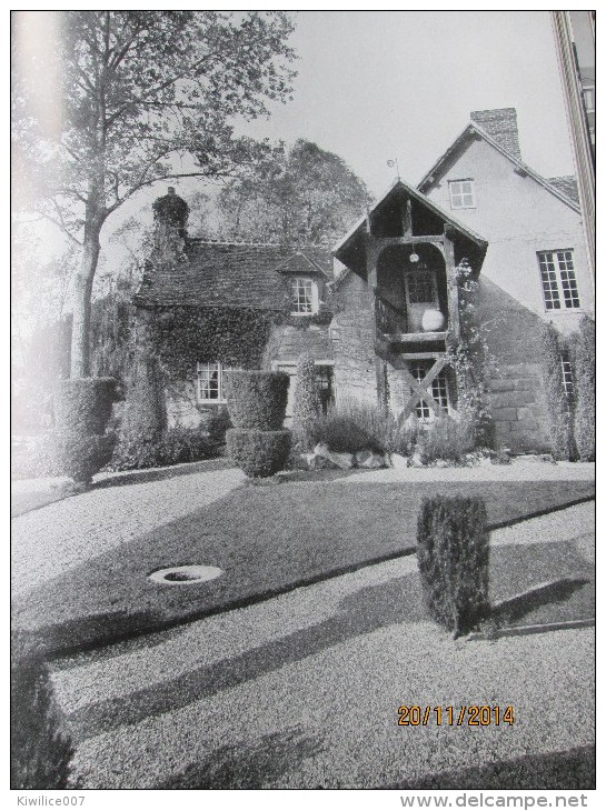 Le Moulin De Chardon à     JOUY   Eure Et Loir    Architecture - Jouy