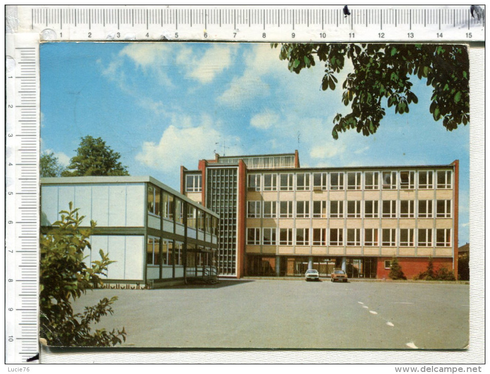 LEHRTE  -  Gymnasium - Lehrte