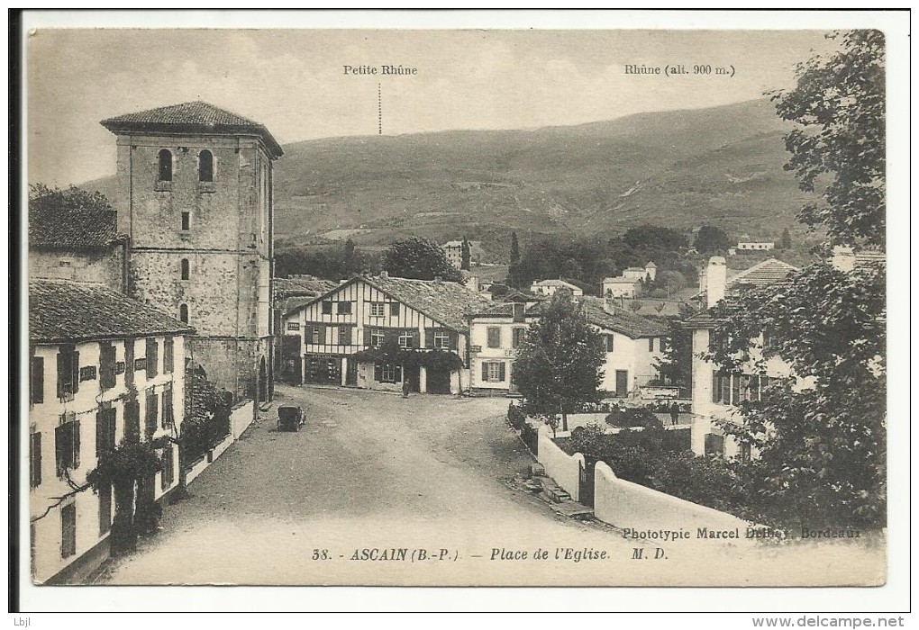 ASCAIN , Place De L' Eglise , 1929 - Ascain