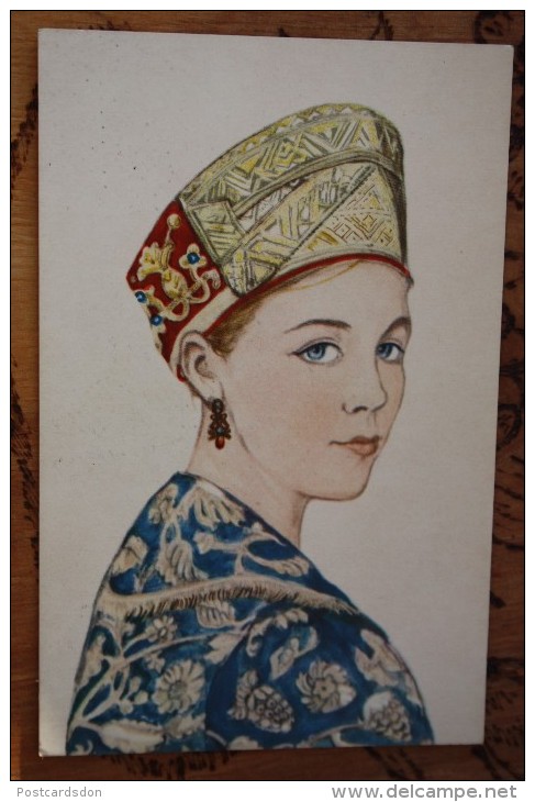 Russie/ Russian Headgear Headwear  Headdres - Types Russes - OLD WOMAN FASHION  - NATIONAL COSTUME - OLD USSR Postcard - Costumi