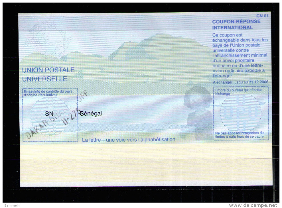 7226 IRC IAS CRI - International Reply Coupon - Antwortschein T31 Senegal SN20020918AN Strichcode Rücks. Gebrochen - Senegal (1960-...)