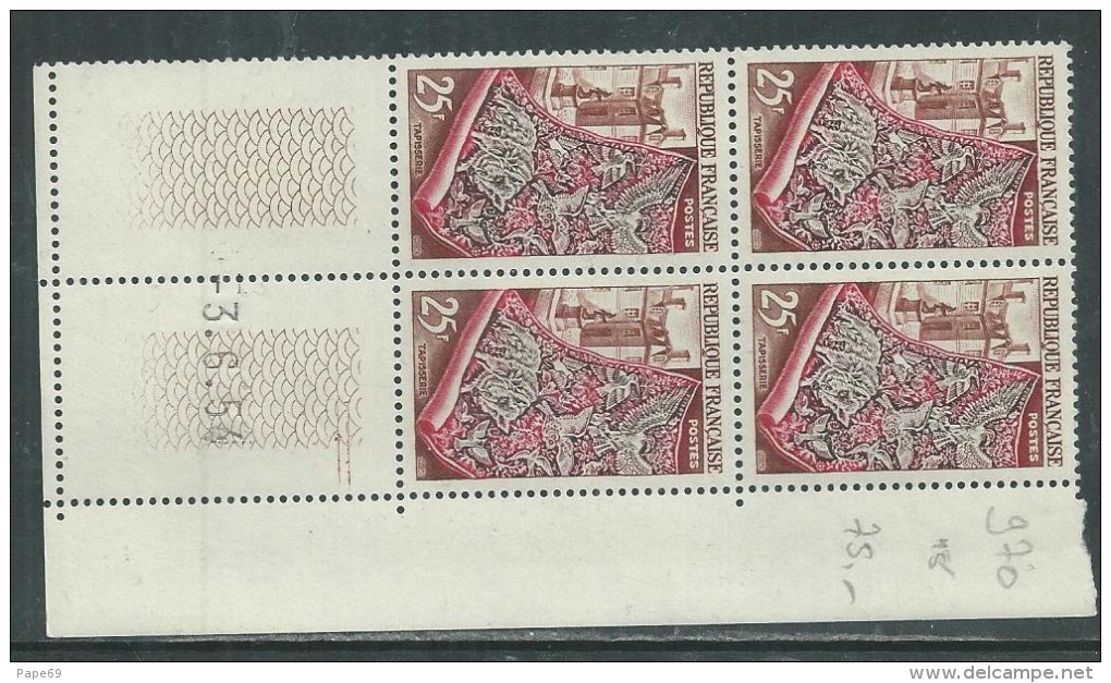 France N° 970 XX  Production De Luxe : Tapisserie   En Bloc De 4 Coin Daté  Du 3 . 6 . 54   2 Traits, Sans Charnière, TB - 1950-1959