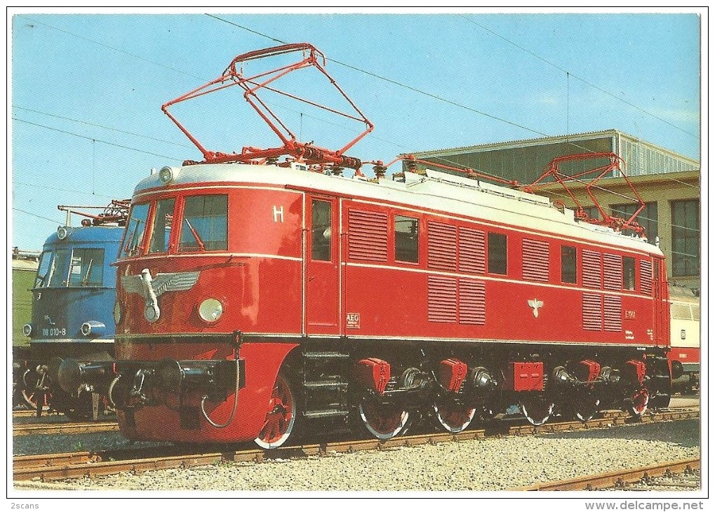 TRAIN Allemagne - EISENBAHN Deutschland - MÜNCHEN - Elektro Schnellzuglokomotive E 19 01 - Trains