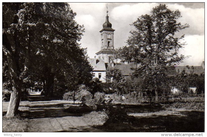 Lindow Mark - S/w Blick Auf Die Kirche - Lindow