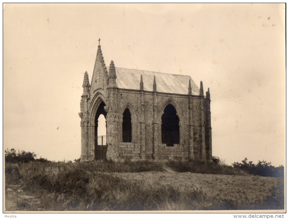 GRANDE  PHOTO   VERITABLE -  Chapelle Du Mont Des Alouettes  (85)  D.F  Chantelou -  Le Mans 1934 - Orte