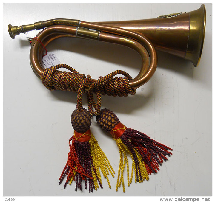 Bugle CLAIRON MILITAIRE AUSTRALIEN DU WAUR ( Western Australian University Regiment ) – MILITARIA AUSTRALIE COMMONWEALTH - Uitrusting