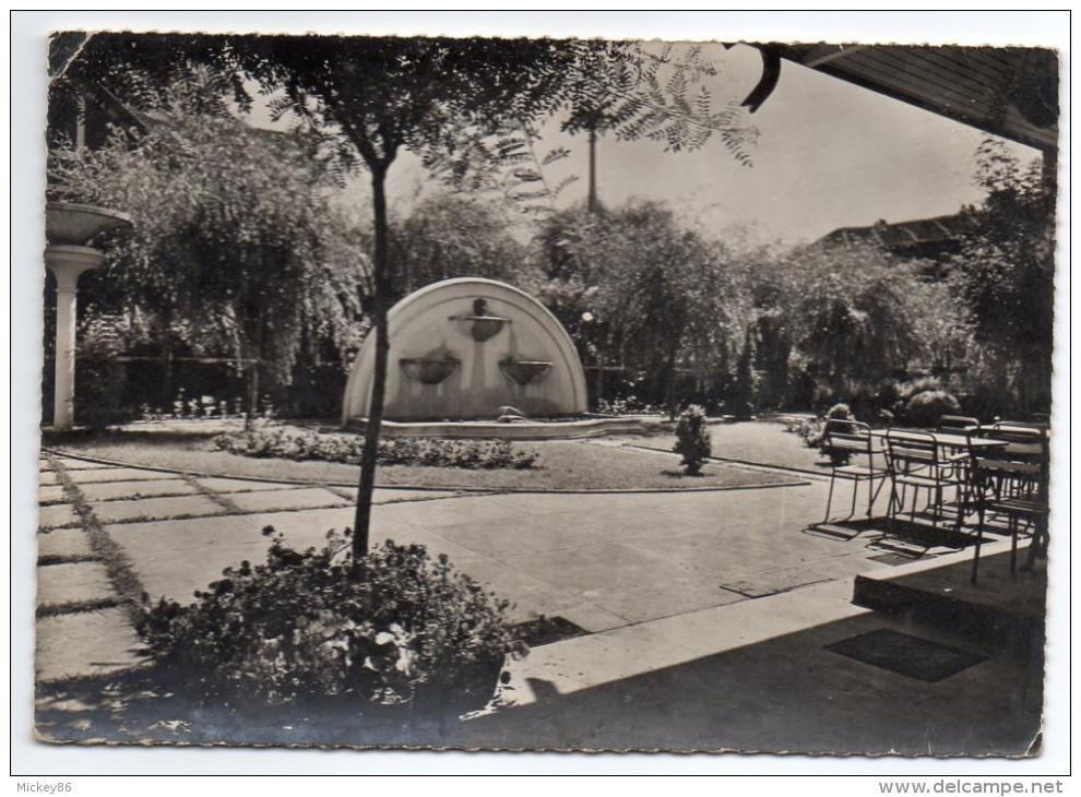 LIBOS--"LA  PERGOLA" ( Restaurant ) ,cpsm 15 X 10   Photo Ray Delvert---angle De Vue Pas Très Courant - Libos