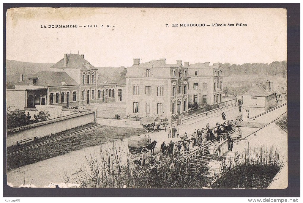 LE NEUBOURG . L'Ecole Des Filles . Etat . - Le Neubourg