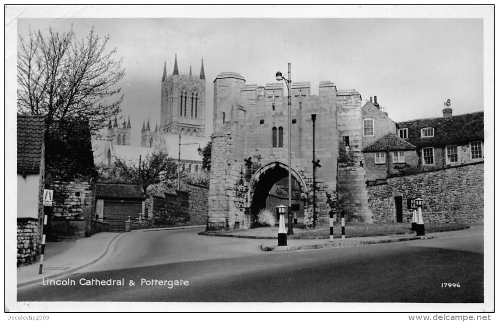 BF36629 Lincoln Cathedral And Pottergate Uk - Lincoln