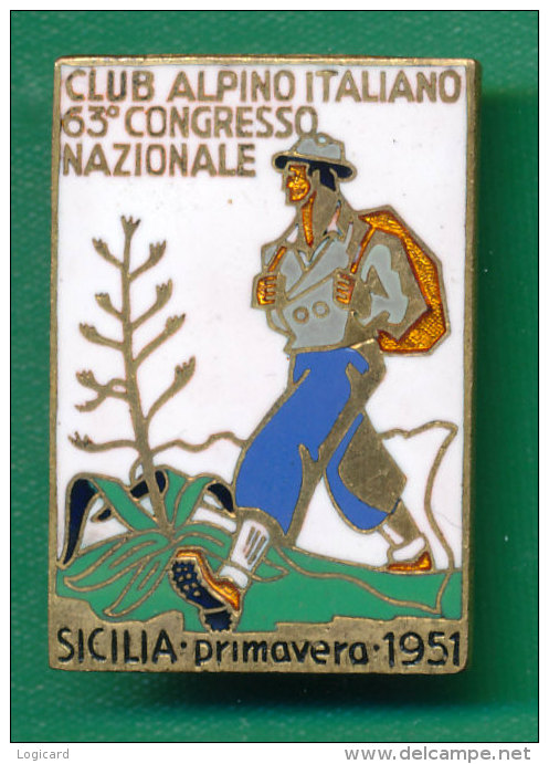 SICILIA MEDAGLIA DISTINTIVO CON SMALTI CLUB ALPINO ITALIANO 1951 - Other & Unclassified
