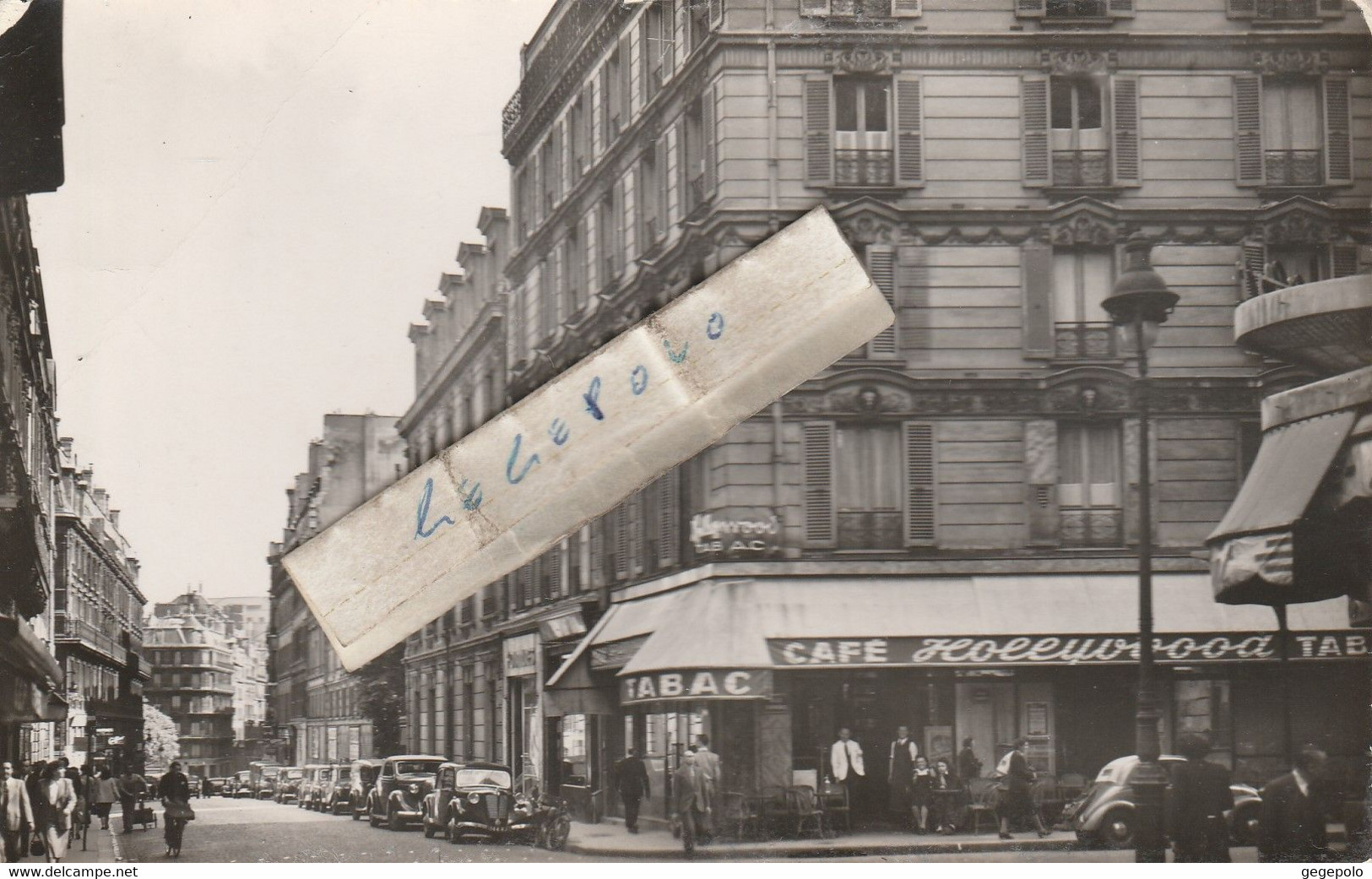 PARIS - Rue De Clichy Et Rue D'Athènes ( Café-Tabac HOLLYWOOD ) - Distrito: 09