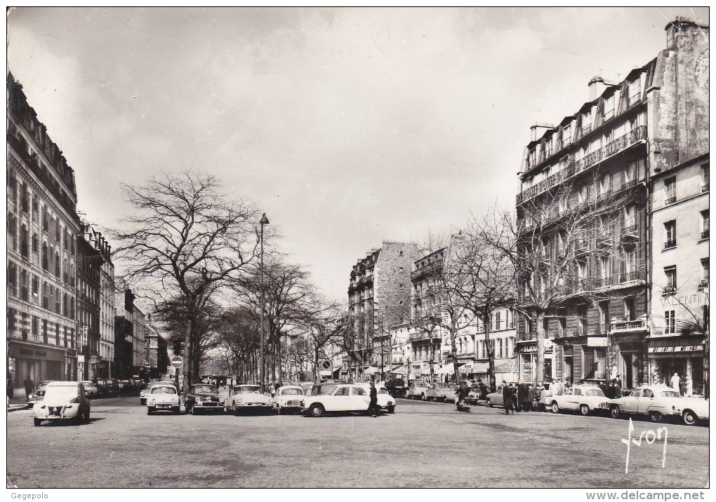 PARIS 20ème - Le Boulevard Ménilmontant - Distretto: 20