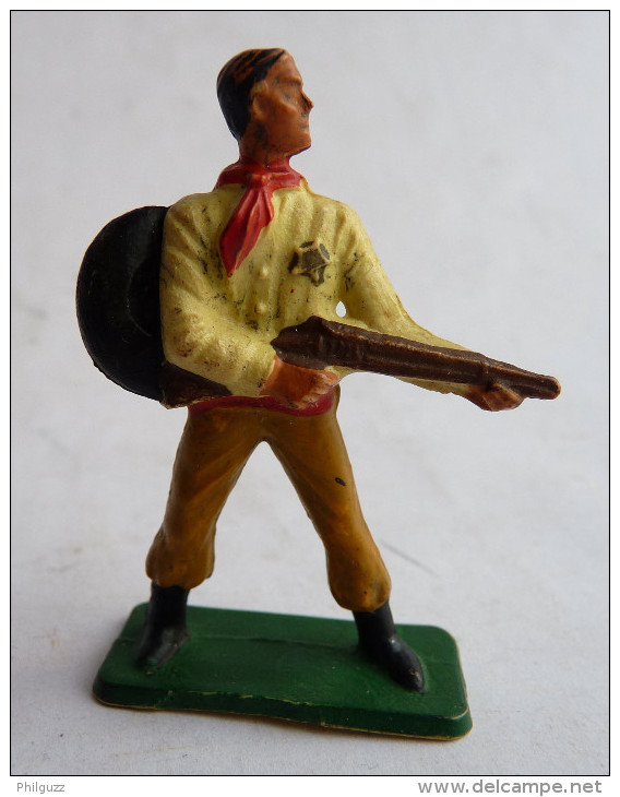 FIGURINE STARLUX COWBOY FUSIL MAINS CHEMISE JAUNE (2) -  SERIE ORDINAIRE  1957 Réf 125 - Starlux