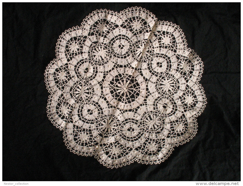 Grand Centre De Table Napperon Crochet Rond - Other & Unclassified