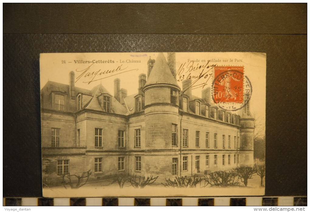 CP, 02, VILLERS COTTERETS Le Chateau Facade En Enfilade Sur Le Parc N°24 Edition Risse Libraire - Villers Cotterets