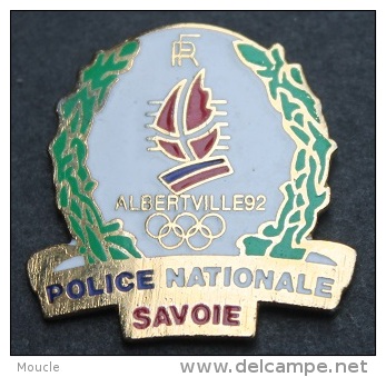 JEUX OLYMPIQUES ALBERTVILLE 92 - POLICE NATIONALE - SAVOIE - DORE -  (12) - Jeux Olympiques