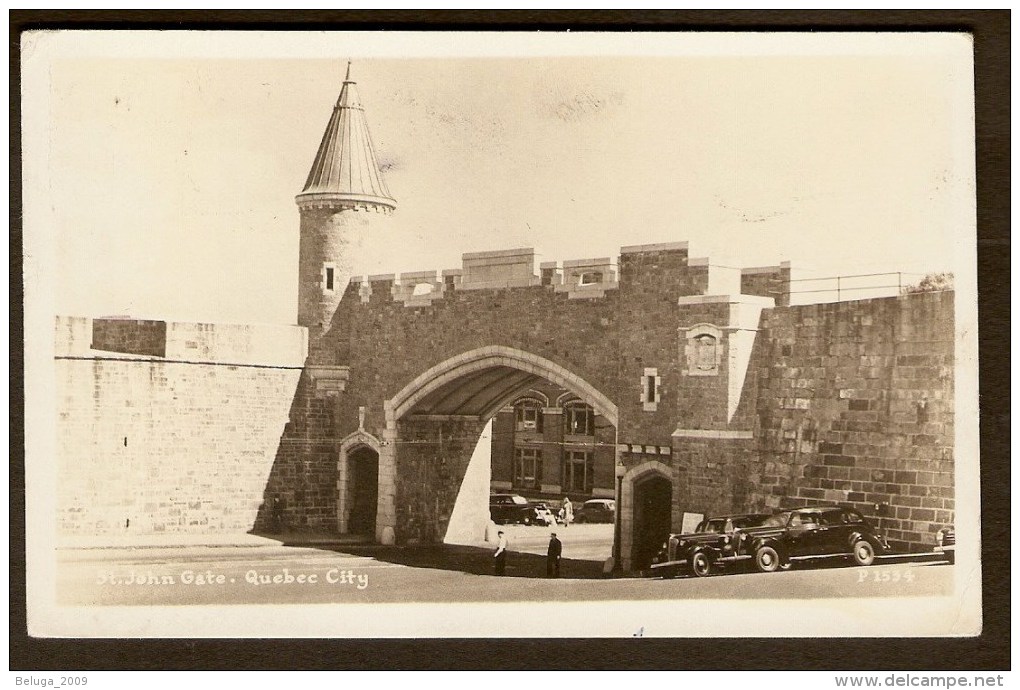 St John Gate Quebec RPPC Postcard Circa 1940 - Old Cars - Associated Screen News - Québec – Les Portes