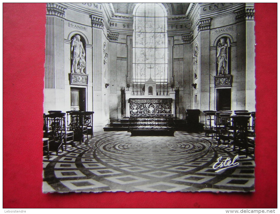 CPSM    28  Eure Et Loir    ANET  LE CHATEAU D'ANET  L'INTERIEUR DE LA CHAPELLE      NON VOYAGEE - Anet