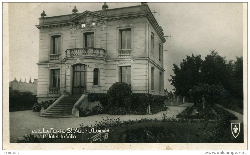 LA FERTÉ SAINT AUBIN - L'HOTEL DE VILLE (Carte Photo) - La Ferte Saint Aubin