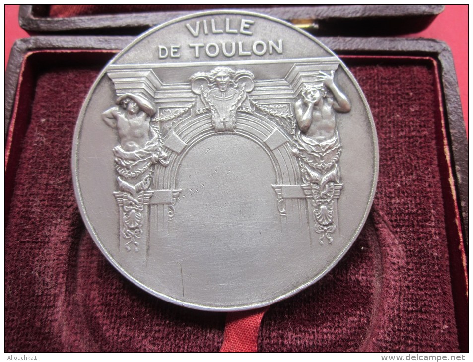 MEDAILLE De Table En Bronze + écrin Armoirie Ville De Toulon Revers &gt; Cariatides De Puget Ornant Façade  Musée - Frankrijk