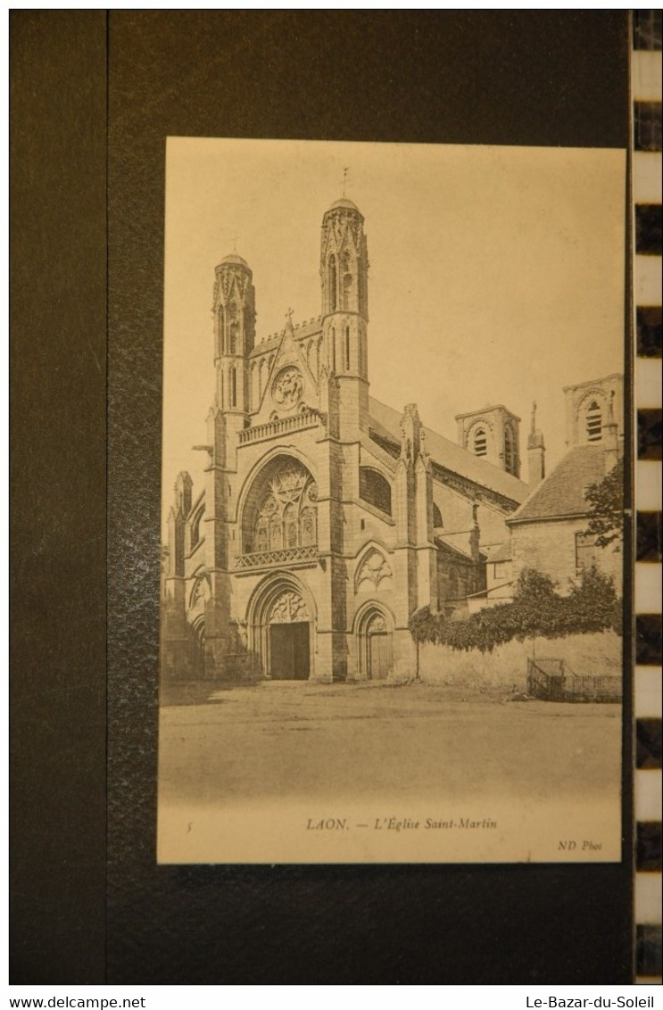 CP, 02, LAON L'Eglise Saint Martin N°5 ND - Laon