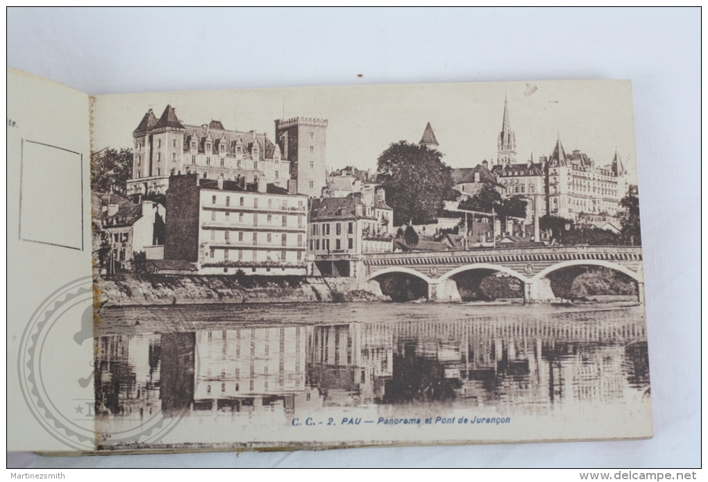 Old France Postcard Album/ Folder -Pau, Le Château D´Henri IV - 20 Cartes Postales Detachables - Edited Carrache - Pau