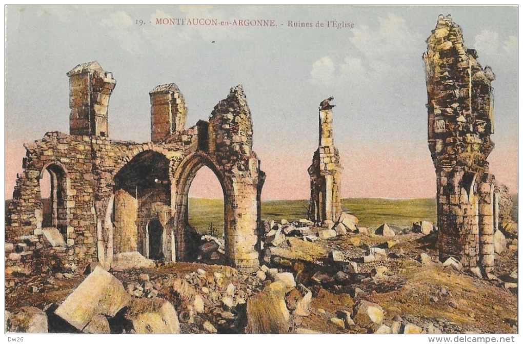 Montfaucon-en-Argonne - Ruines De L'Eglise - Carte Non Circulée - Guerre 1914-18