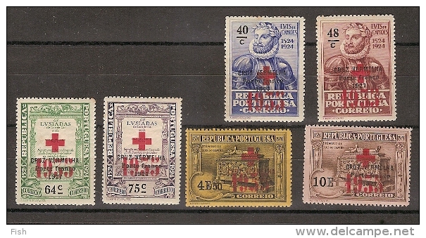 Portugal * &  Selos Do 4º Cent. Do Nasc. De Luís De Camões Sobrecarregados Cruz Vermelha 1935 (53) - Unused Stamps