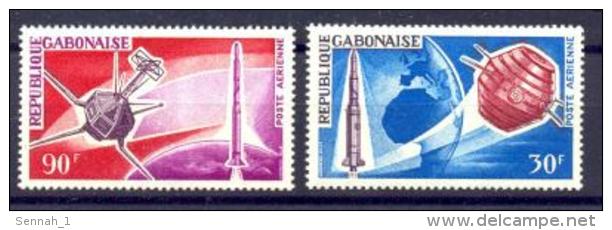 Gabun / Gabon: ´Französische Raumfahrt, 1966´ / ´French Space Achievements´, Mi. 244-245; Yv. PA 45-46; Sc. C43-44 ** - Afrique