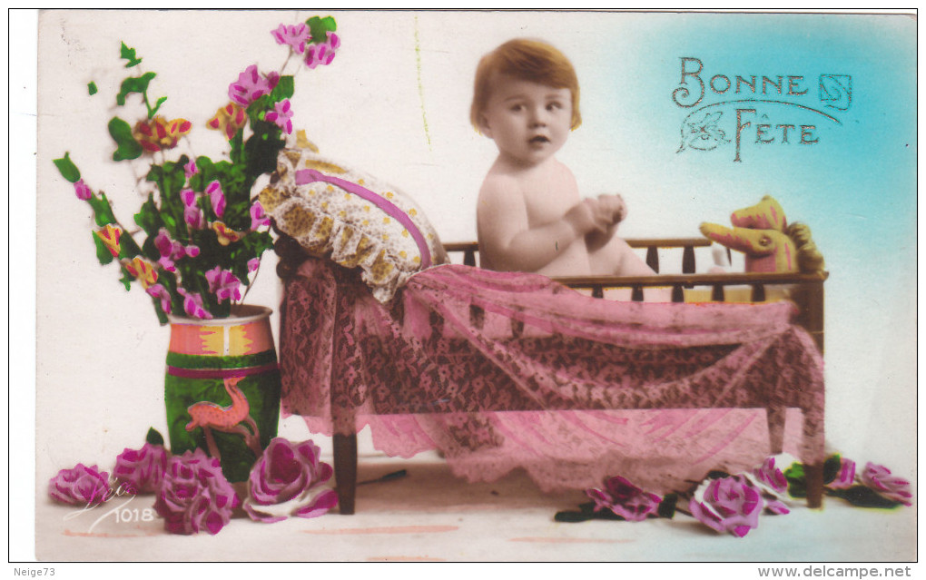 Carte Postale Ancienne Fantaisie - Bonne Fête - Fleurs - Bébé - Autres & Non Classés