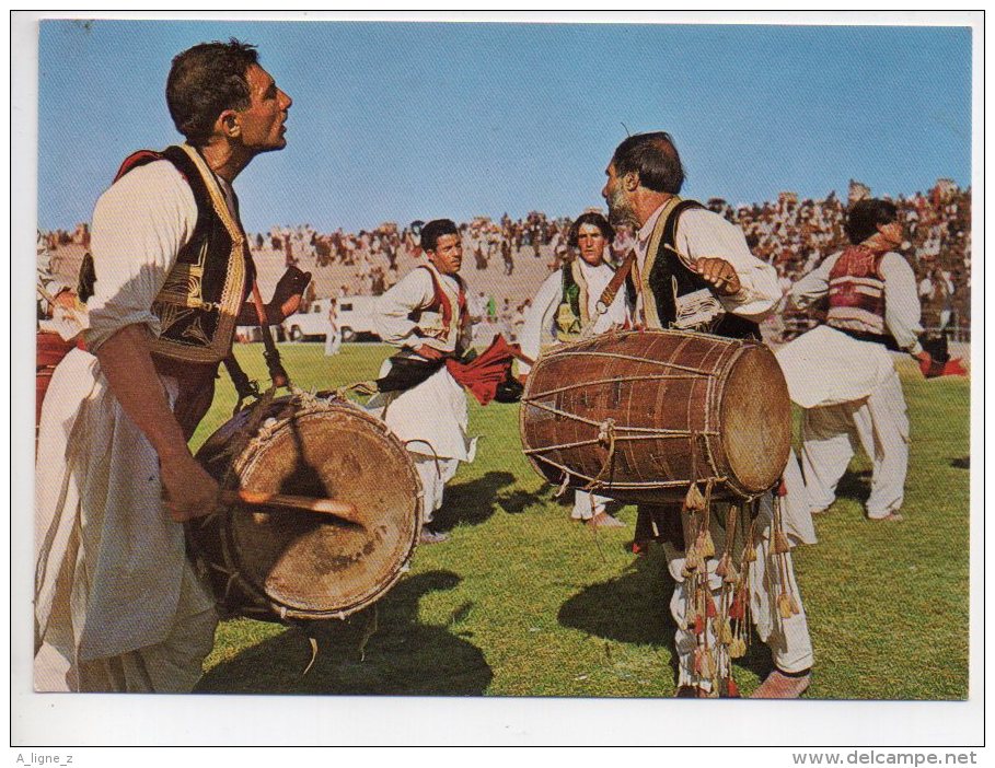 REF 186 CPSM AFGHANISTAN Drumer And Attan Dancers - Afganistán