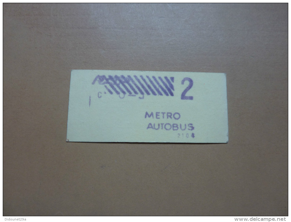 Ticket De Metro, Autobus (bus) "RATP" Jaune - Europe