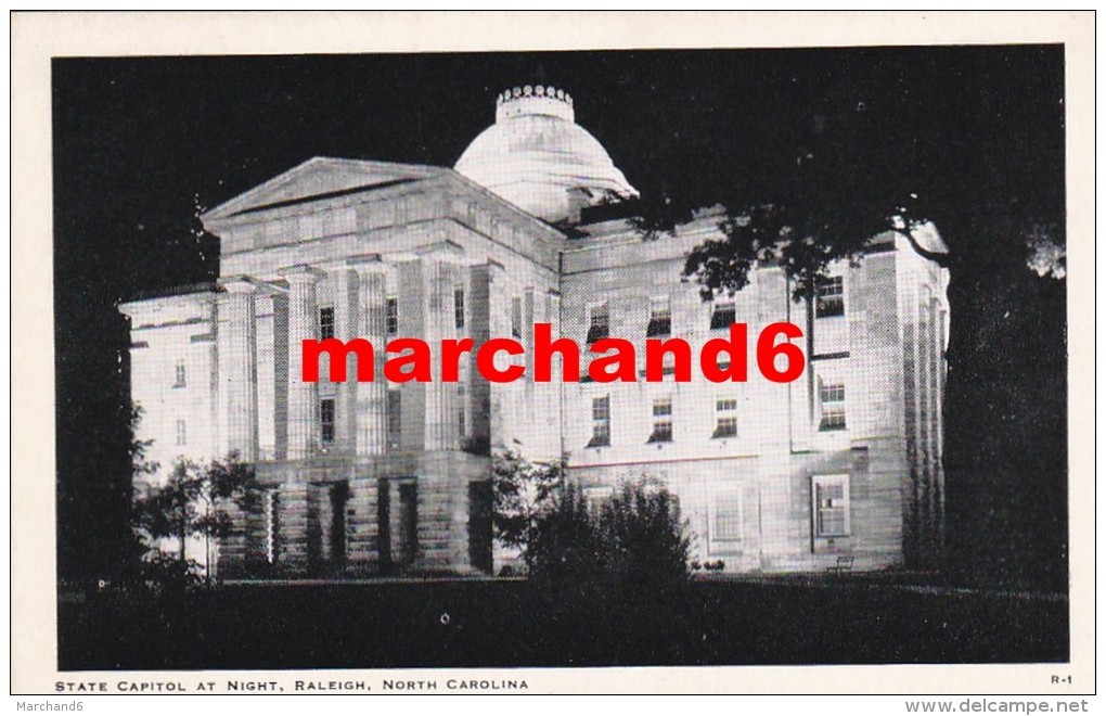 états Unis North Carolina Raleigh State Capitol At Night - Raleigh