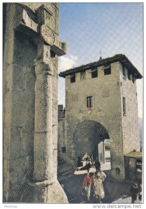 Saint-Marin - La Porte De La Ville - Timbres - Saint-Marin